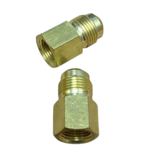 177.8468C - Connector F 3/8in Pipe X M 1/2in SAE